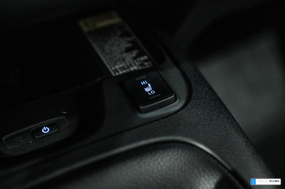 2022 Toyota Corolla LE / AMÉLOIRÉ / TOIT OUVRANT / APPLE CARPLAY++-23