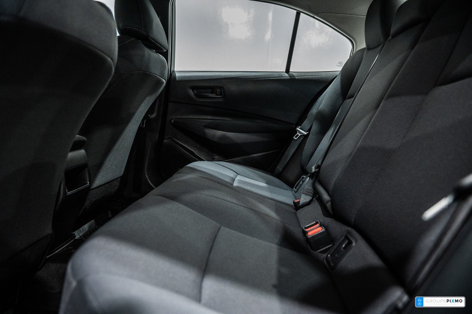 2022 Toyota Corolla LE / AMÉLOIRÉ / TOIT OUVRANT / APPLE CARPLAY++-25