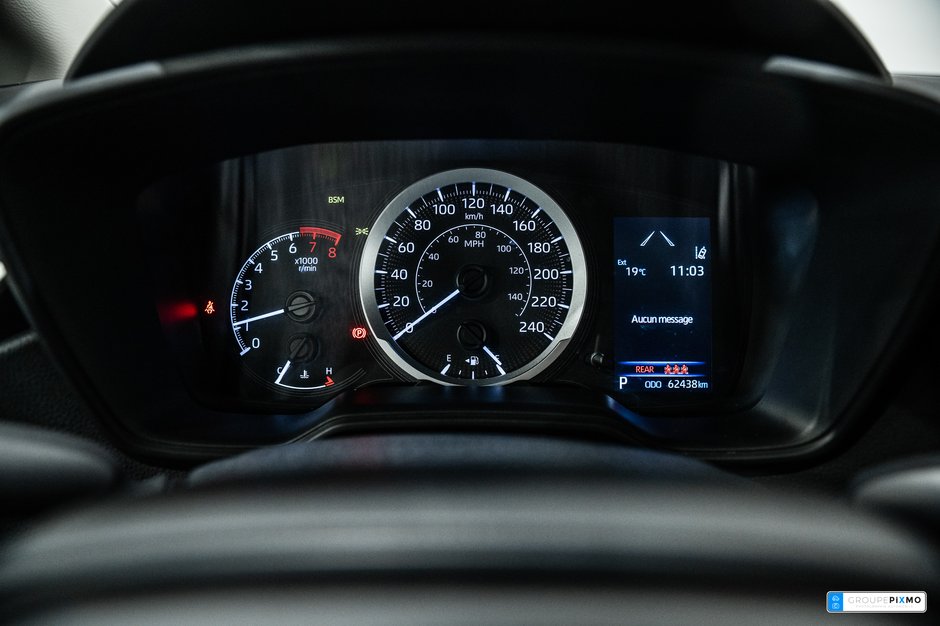 2022 Toyota Corolla LE / AMÉLOIRÉ / TOIT OUVRANT / APPLE CARPLAY++-17