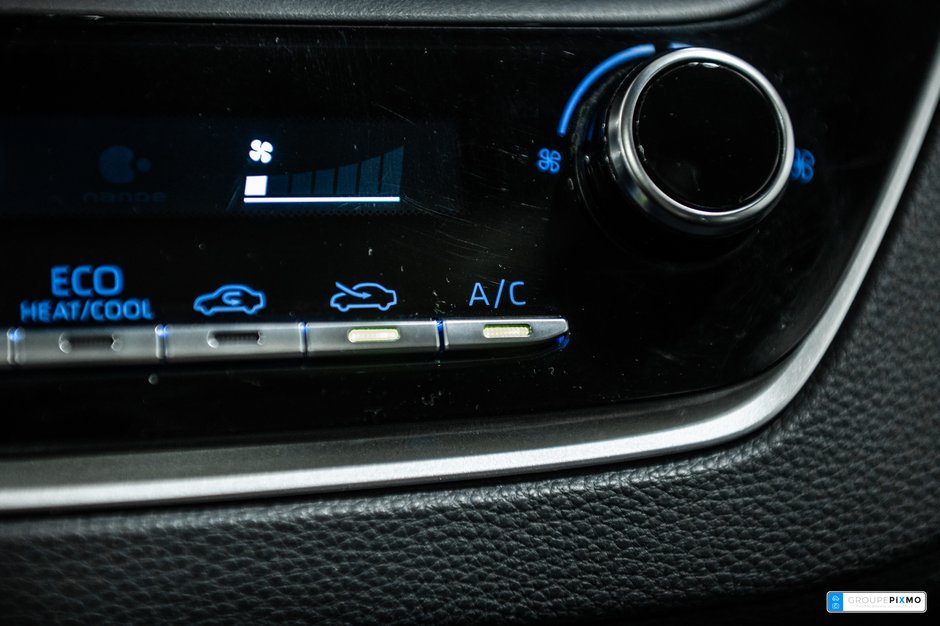 2022 Toyota Corolla LE / AMÉLOIRÉ / TOIT OUVRANT / APPLE CARPLAY++-21