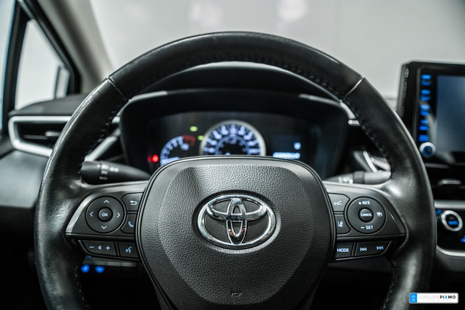 2022 Toyota Corolla LE / AMÉLOIRÉ / TOIT OUVRANT / APPLE CARPLAY++-16