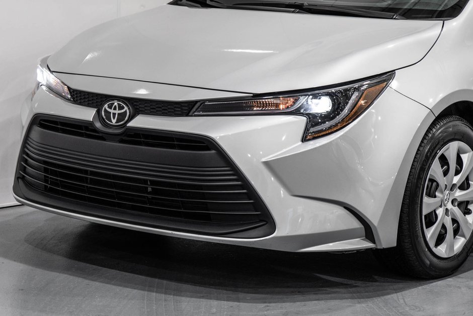 2023 Toyota Corolla LE/SIEGES CHAUFFANTS/APPLE CARPLAY/CAMERA DE RECUL-3