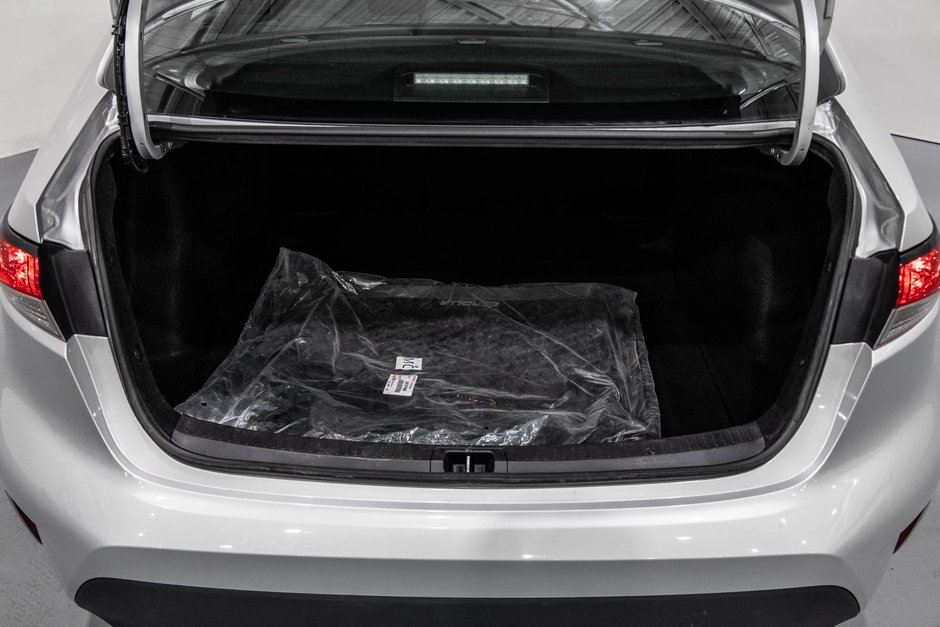 2023 Toyota Corolla LE/SIEGES CHAUFFANTS/APPLE CARPLAY/CAMERA DE RECUL-11