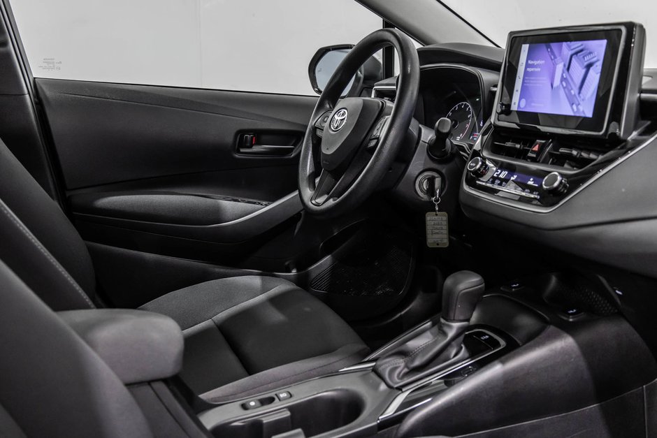 2023 Toyota Corolla LE/SIEGES CHAUFFANTS/APPLE CARPLAY/CAMERA DE RECUL-30