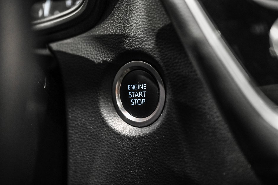 2023 Toyota Corolla SE / AMELOIRÉ / APPLE CARPLAY / TOIT OUVRANT++-18