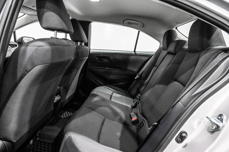 Toyota Corolla LE / APPLE CARPLAY / CAMÉRA DE RECUL / UN PROPRIO 2023-16