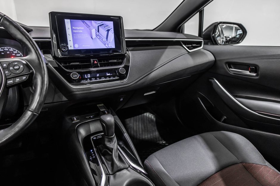 Toyota Corolla SE / AMÉLIORÉ / CAMÉRA DE RECUL /SIEGES CHAUFFANTS 2023-22