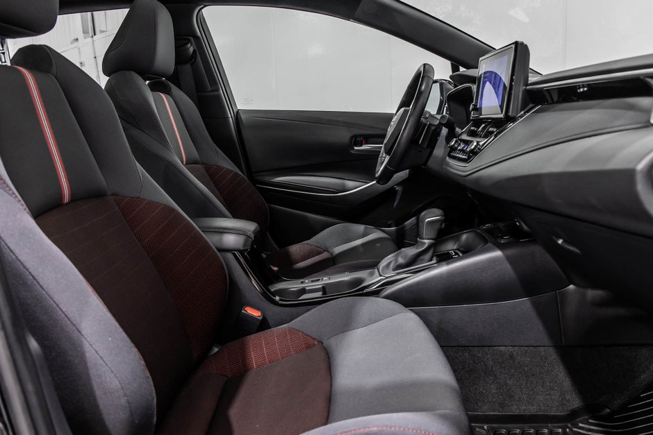 Toyota Corolla SE / AMÉLIORÉ / CAMÉRA DE RECUL /SIEGES CHAUFFANTS 2023-35