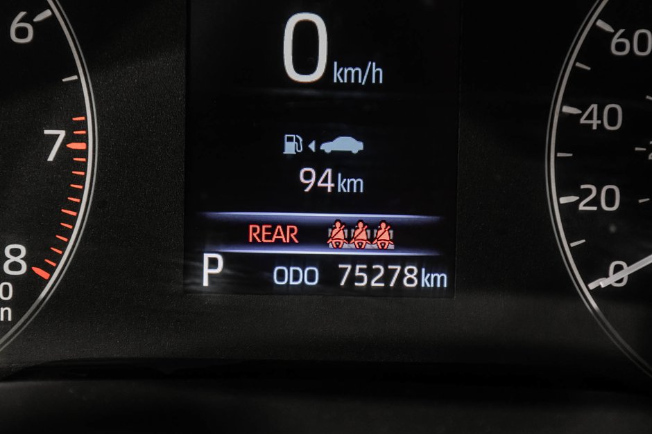 Toyota Corolla SE / AMÉLIORÉ / CAMÉRA DE RECUL /SIEGES CHAUFFANTS 2023-19