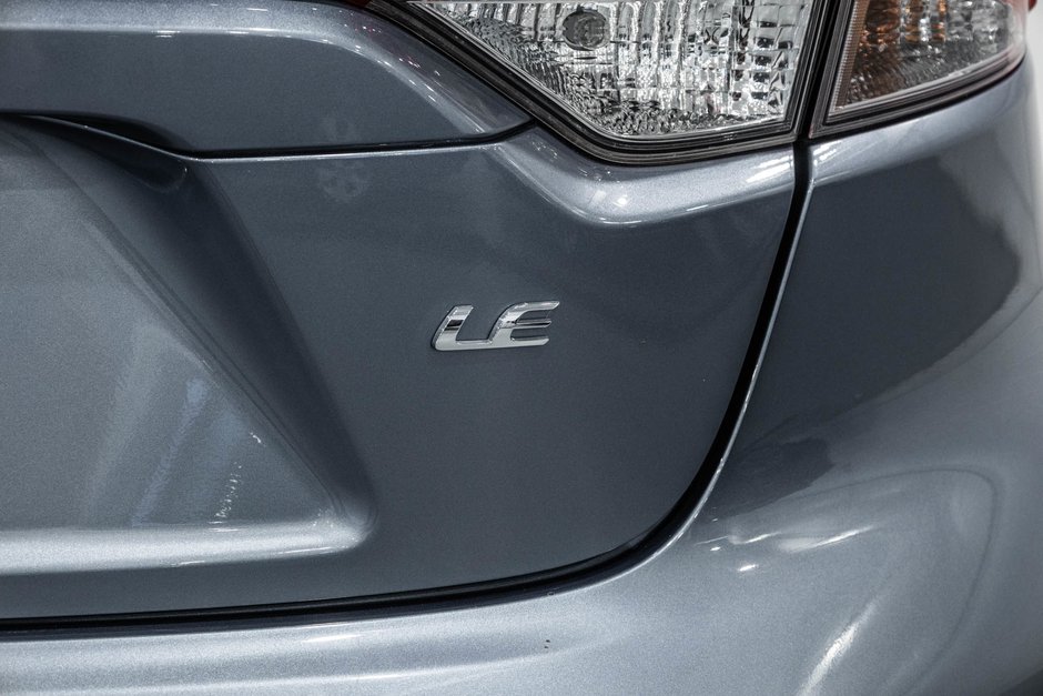 2023 Toyota Corolla LE / APPLE CARPLAY / SIÈGES CHAUFFANTS / CAMÉRA ++-10
