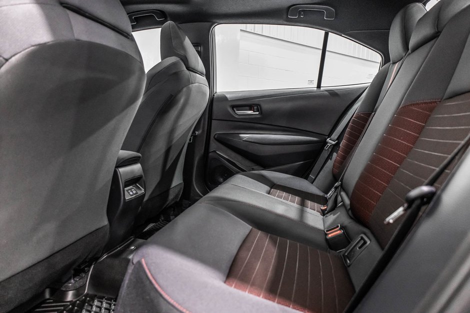 2026 Toyota Corolla SE / AMÉLIORÉ / CARPLAY / TOIT +++-30