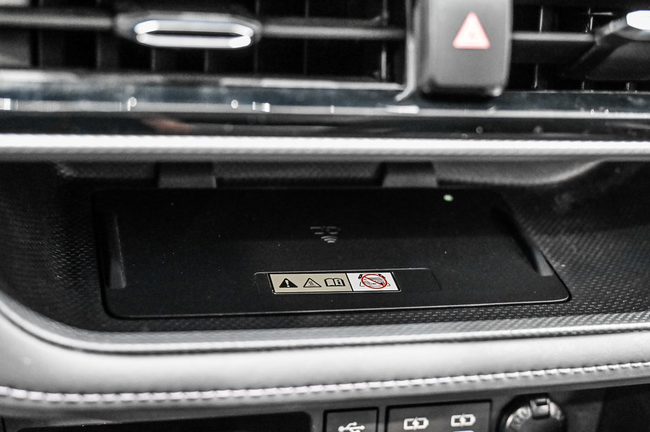 2023 Toyota Highlander Hybrid PLATINUM / AWD / HYBRIDE / JBL / APPLE CARPLAY +++-25