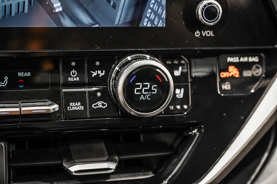 2023 Toyota Highlander Hybrid PLATINUM / HYBRIDE / AWD / APPLE CARPLAY / CUIR+++-30