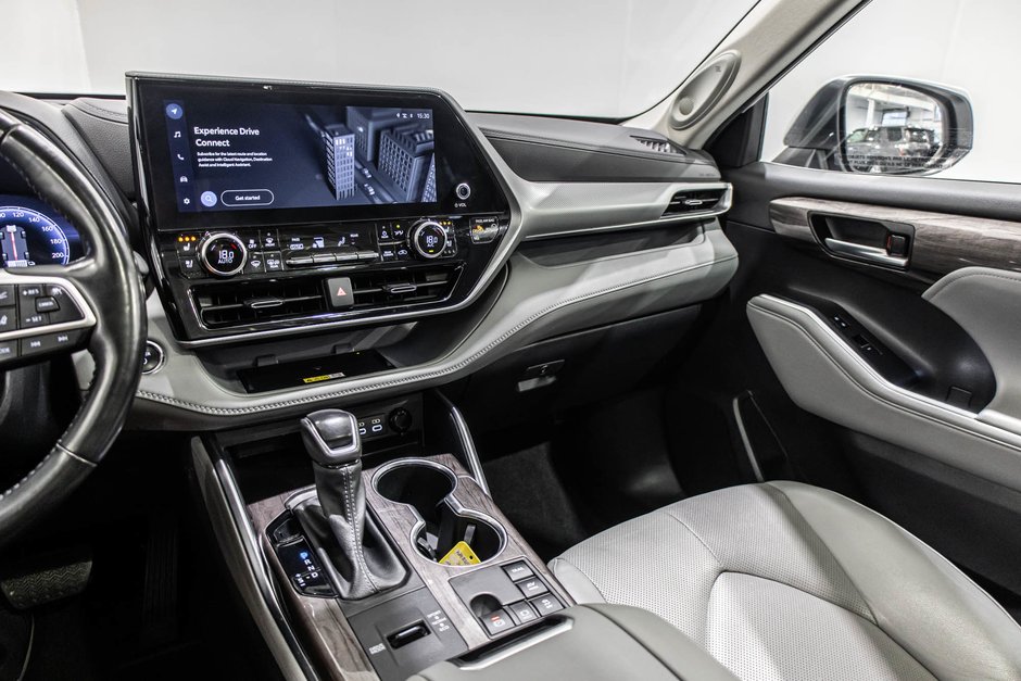 2023 Toyota Highlander Hybrid PLATINUM / HYBRIDE / AWD / TOIT PANO / CUIR / JBL-20