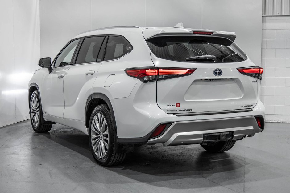 2023 Toyota Highlander Hybrid PLATINUM / HYBRIDE / AWD / TOIT PANO / CUIR / JBL-7