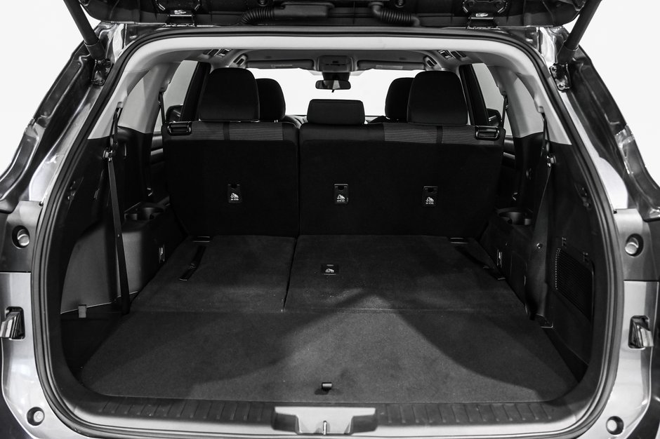 2025 Toyota Highlander Hybrid LE/AWD/HYBRIDE/APPLE CARPLAY/CAMÉRA DE RECUL++-11