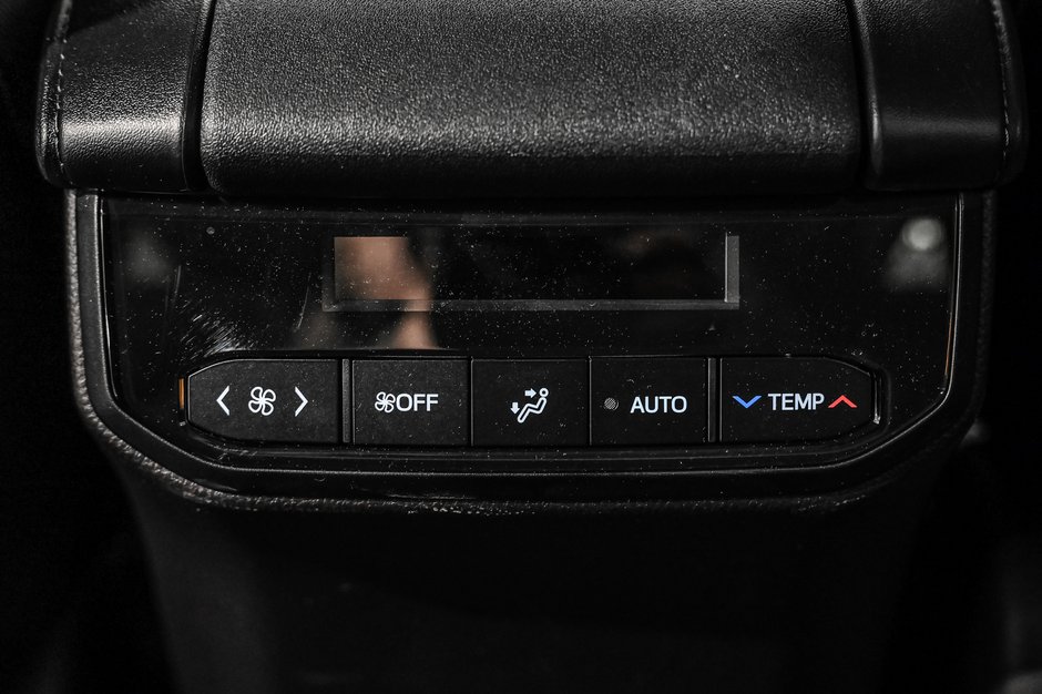 2025 Toyota Highlander Hybrid LE/AWD/HYBRIDE/APPLE CARPLAY/CAMÉRA DE RECUL++-28