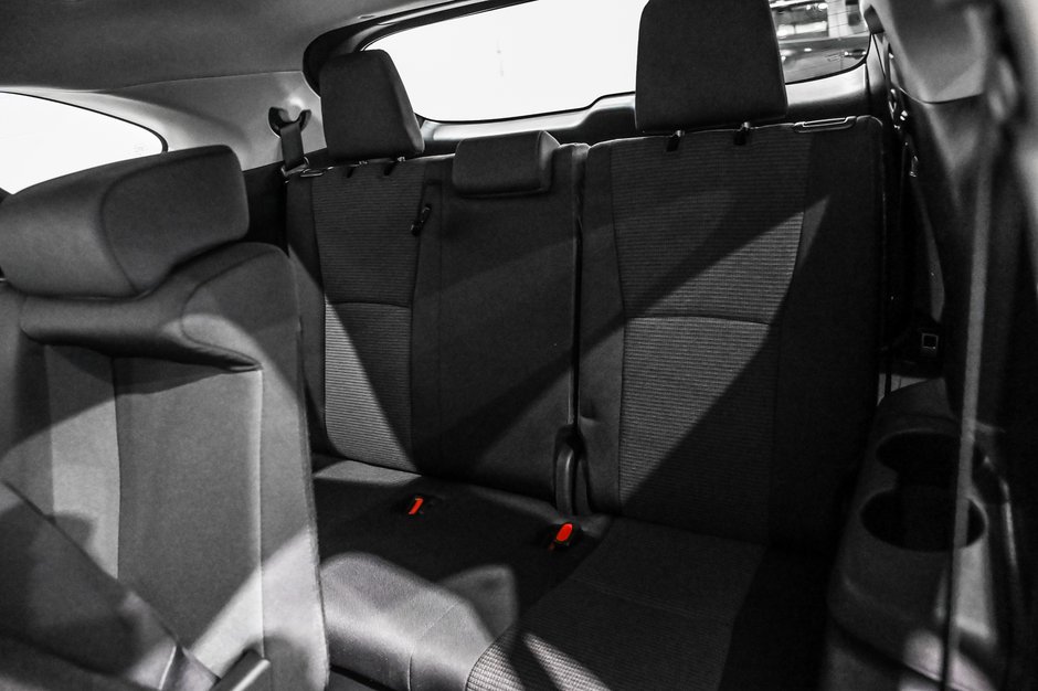 2025 Toyota Highlander Hybrid LE/AWD/HYBRIDE/APPLE CARPLAY/CAMÉRA DE RECUL++-14