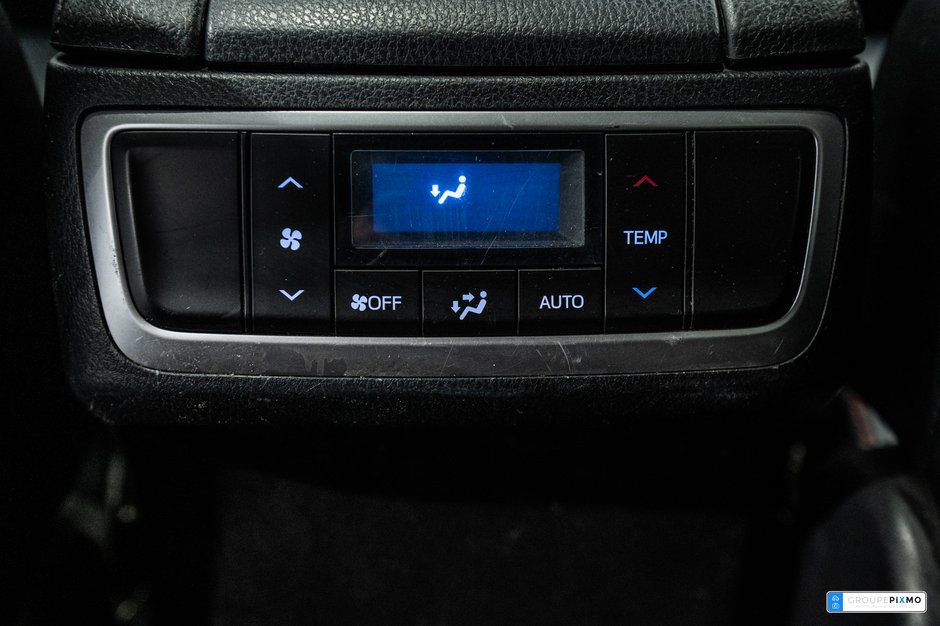 2019 Toyota Highlander SE / AWD / TOIT OUVRANT / CUIR / CAMERA DE RECUL++-29