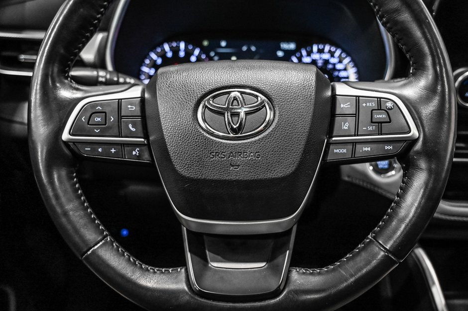 2022 Toyota Highlander 2022+XLE+TOIT+CUIR+MAGS+CARPLAY+++-16