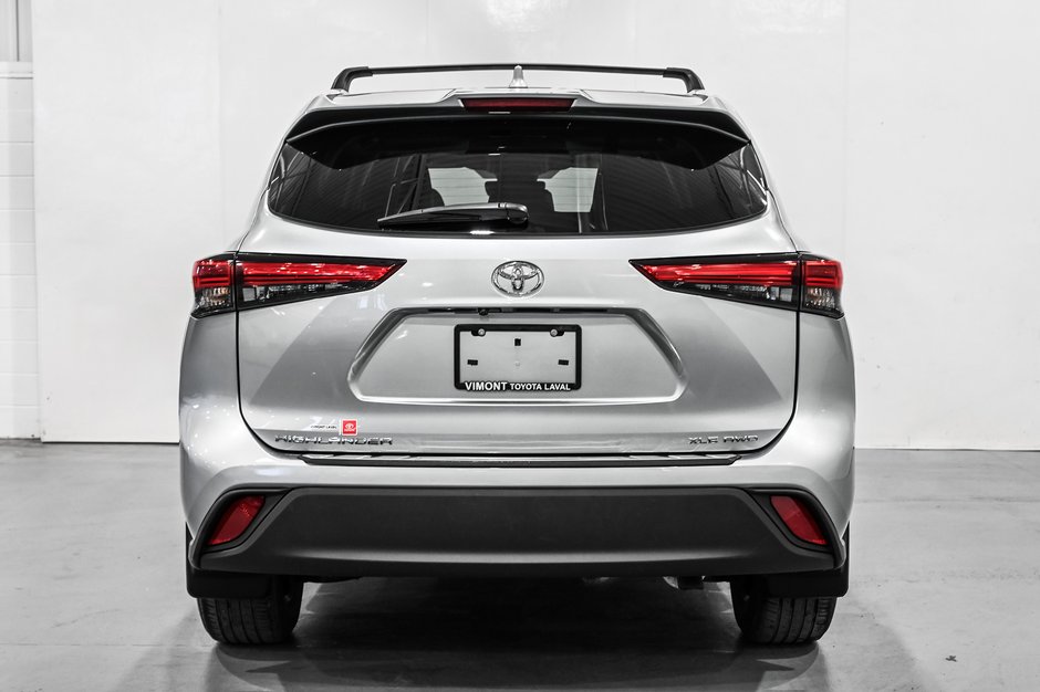 2022 Toyota Highlander 2022+XLE+TOIT+CUIR+MAGS+CARPLAY+++-6