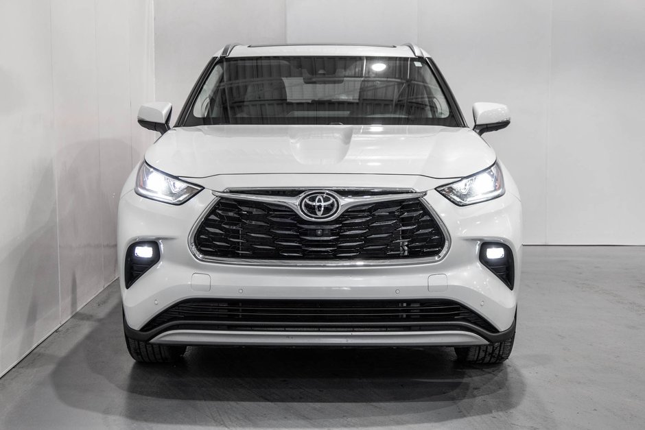 2022 Toyota Highlander PLATINUM / CUIR / TOIT PANO / MAGS+++-1