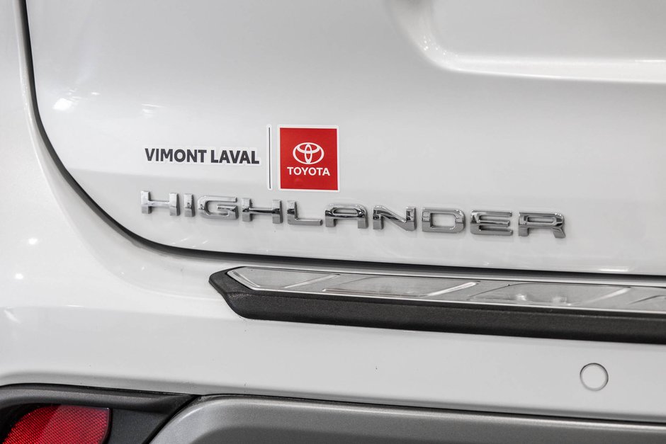 2022 Toyota Highlander PLATINUM / CUIR / TOIT PANO / MAGS+++-9