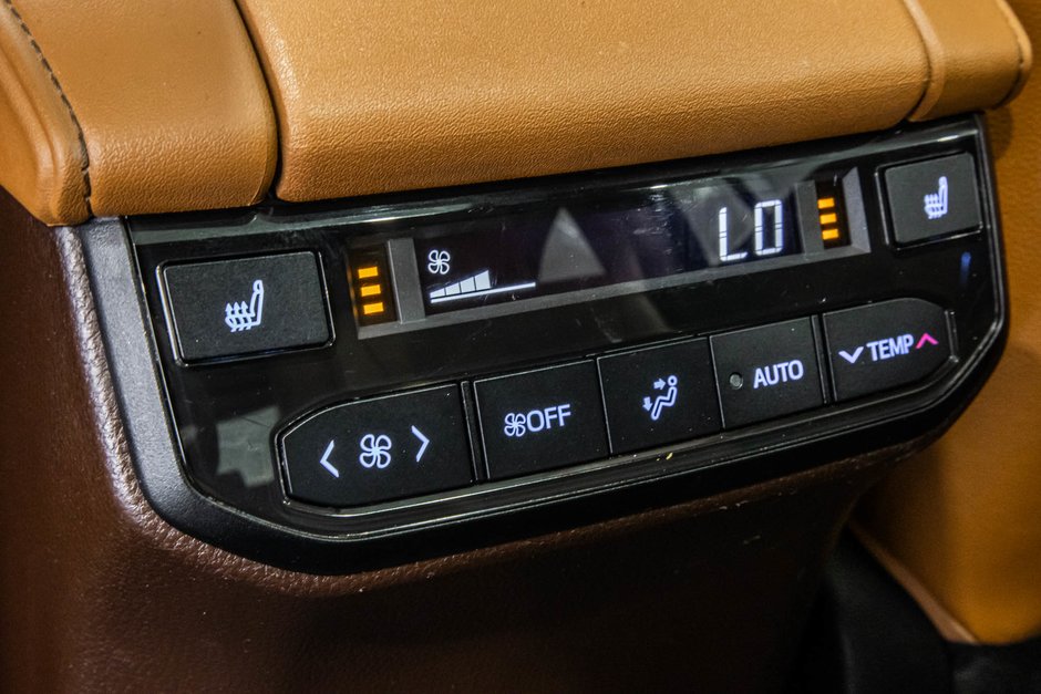 2022 Toyota Highlander PLATINUM / V6 3.5L / APPLE CARPLAY / CUIR / JBL ++-36