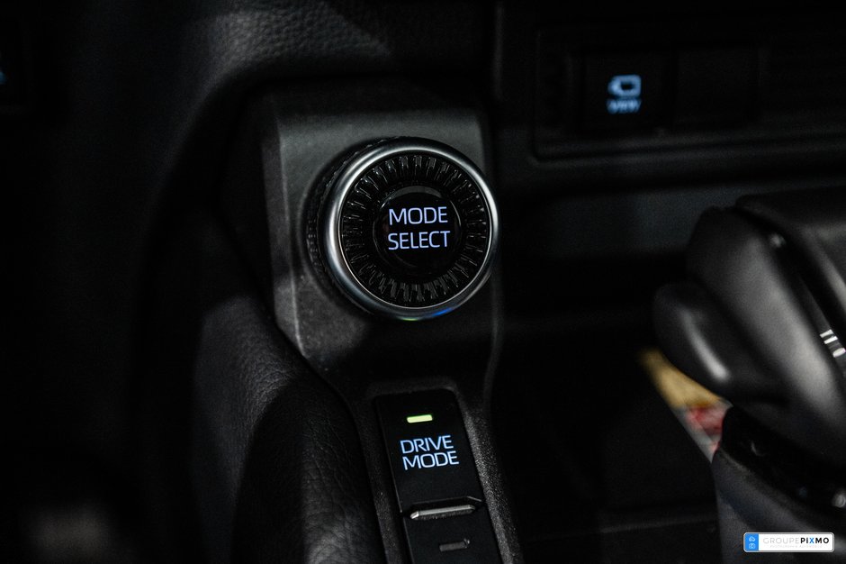 2025 Toyota Land Cruiser PREMIUM / CUIR / APPLE CARPLAY / TOIT OUVRANT +++-31