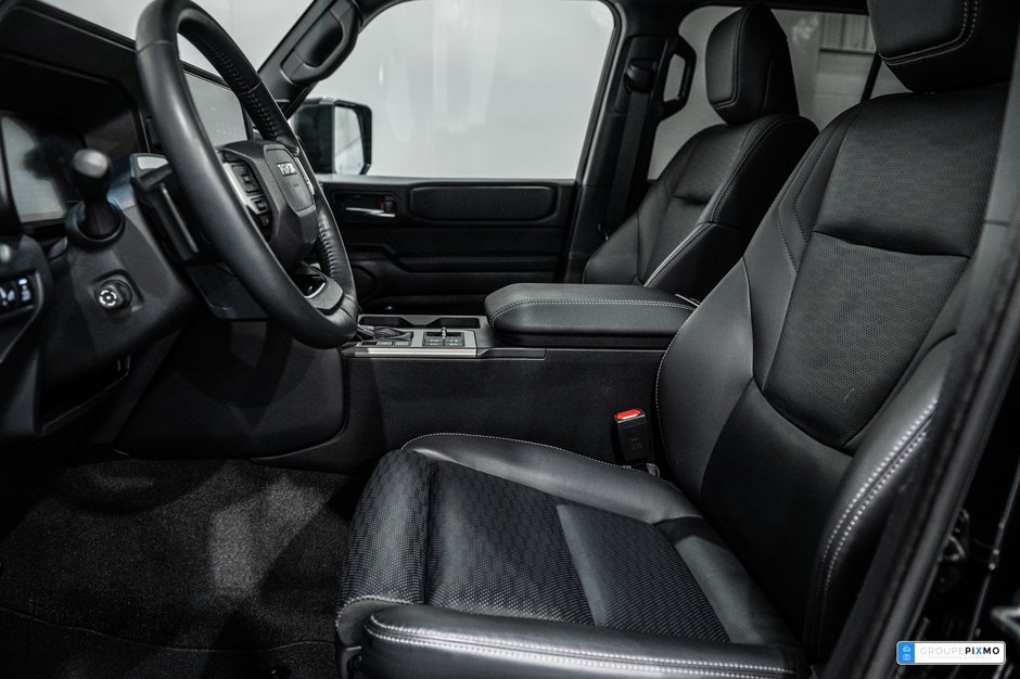 2025 Toyota Land Cruiser PREMIUM / CUIR / APPLE CARPLAY / TOIT OUVRANT +++-14