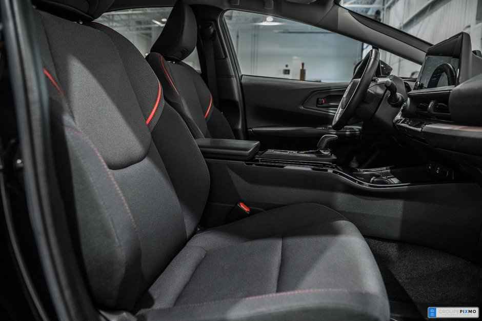 2023 Toyota Prius Prime 2023+SE+APPLE CARPLAY+VOLANT ET SIEGES CHAUFFANTS-28