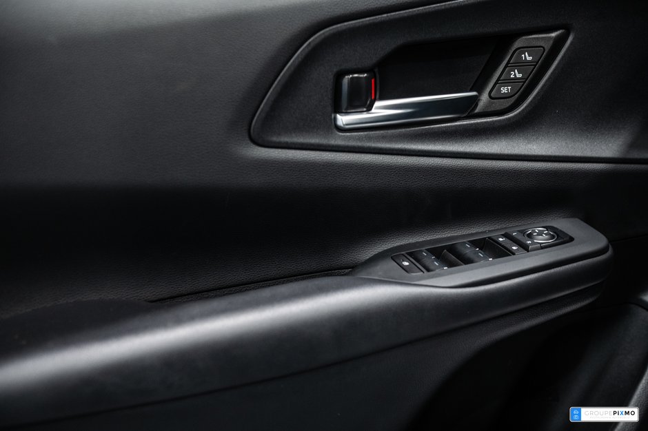 Toyota Prius Prime XSE / PREMIUM / JBL / CUIR / APPLE CARPLAY / +++ 2023-14