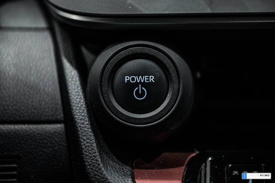 Toyota Prius Prime SE / APPLE CARPLAY / SIÈGES CHAUFFANTS / CAMÉRA ++ 2024-19