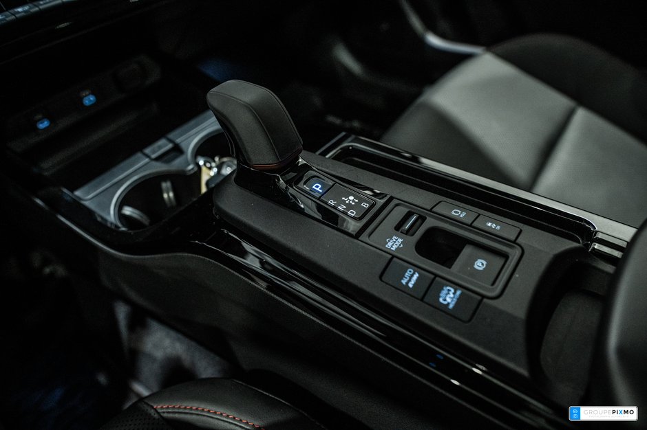 2024 Toyota Prius Prime XSE / BRANCHABLE / APPLE CARPLAY / CAMÉRA DE RECUL-25