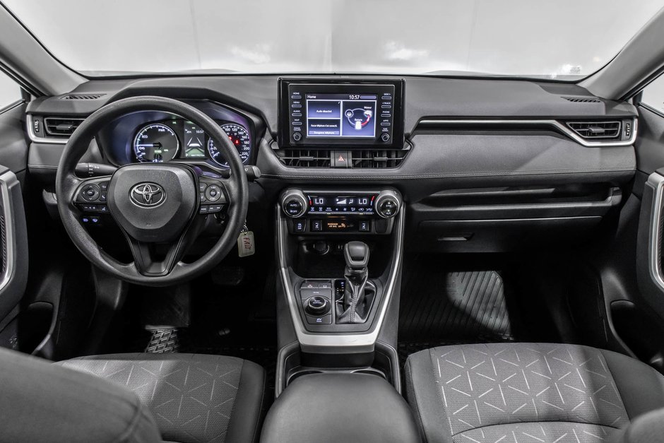 2019 Toyota RAV4 Hybrid LE / AWD / APPLE CARPLAY / CAMÉRA DE RECUL +++-28