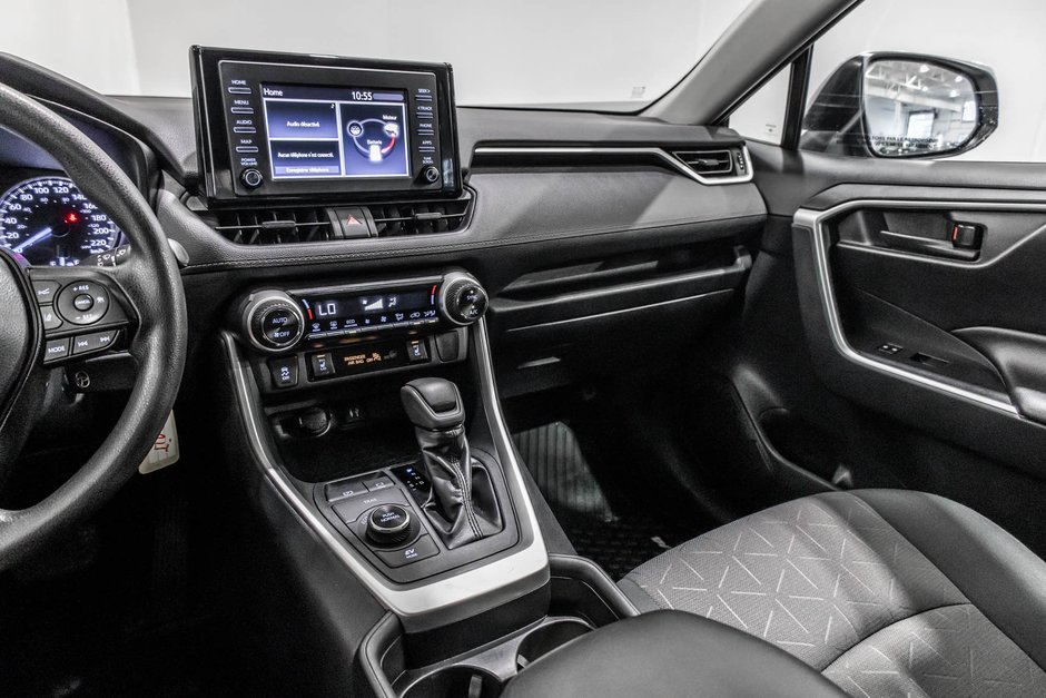 2019 Toyota RAV4 Hybrid LE / AWD / APPLE CARPLAY / CAMÉRA DE RECUL +++-19