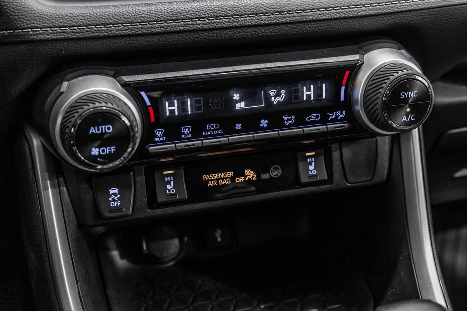 Toyota RAV4 Hybrid LE / AWD / HYBRIDE / APPLE CARPLAY / CAMÉRA +++ 2022-21