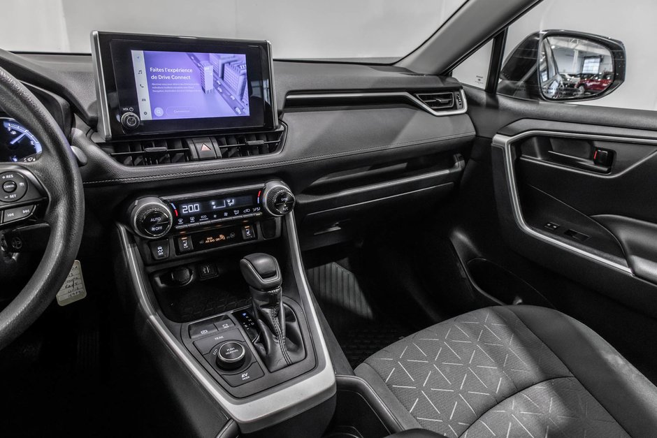 2023 Toyota RAV4 Hybrid LE / AWD / HYBRIDE / APPLE CARPLAY / CAMÉRA +++-19