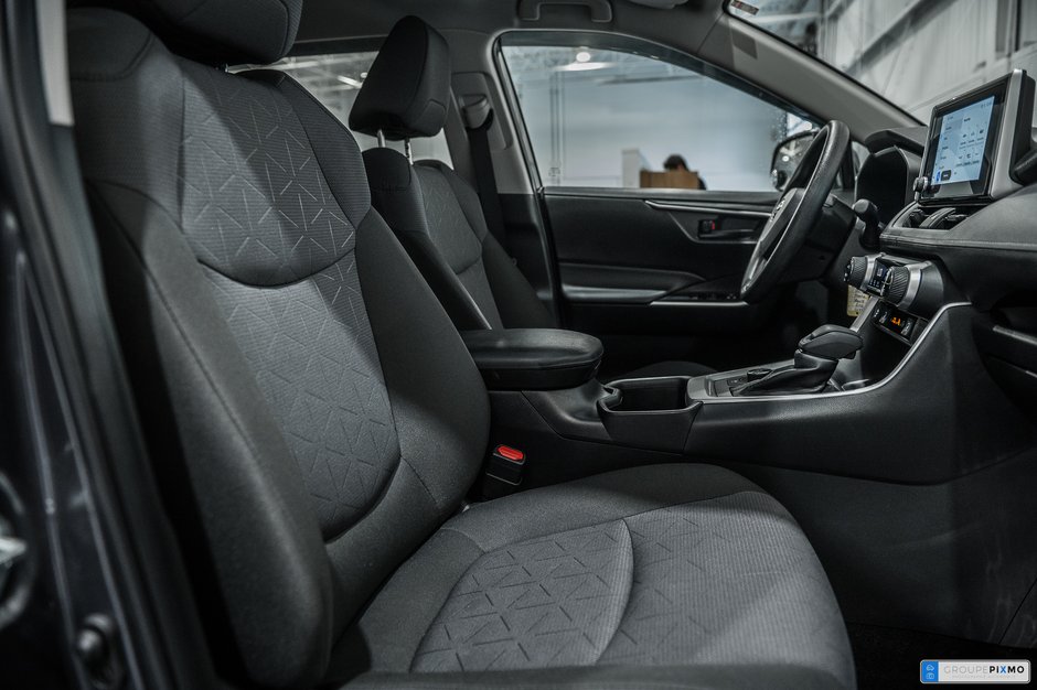 2024 Toyota RAV4 Hybrid LE/HYBRIDE/AWD/APPLE CARPLAY++-31