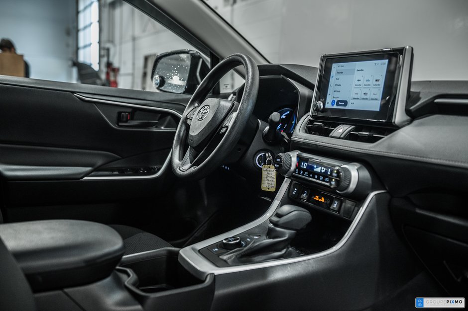 2024 Toyota RAV4 Hybrid LE/HYBRIDE/AWD/APPLE CARPLAY++-30
