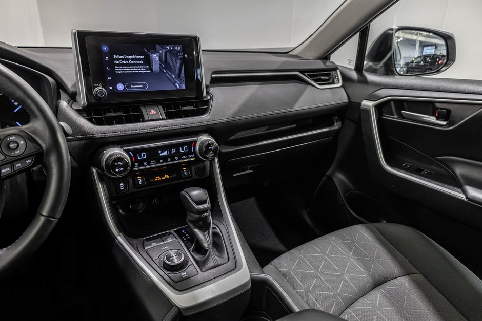 2023 Toyota RAV4 Hybride XLE / HYBRIDE / AWD / APPLE CARPLAY / TOIT OUVRANT-23