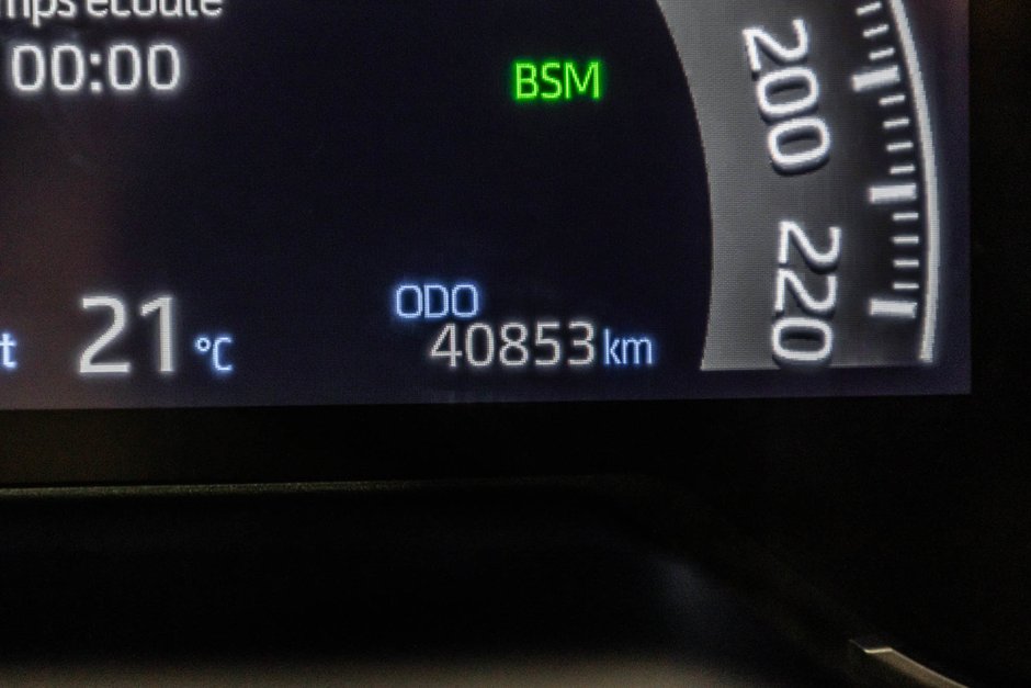 2023 Toyota RAV4 Hybride XLE / HYBRIDE / AWD / APPLE CARPLAY / TOIT OUVRANT-21
