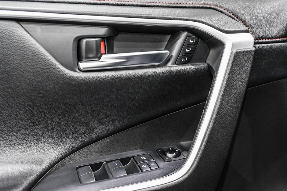Toyota RAV4 Prime XSE / AWD / TECH / JBL / APPLE CARPLAY / CUIR+++ 2021-13