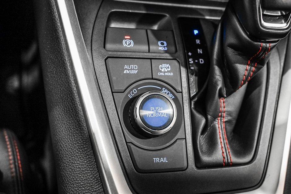 Toyota RAV4 Prime XSE / AWD / TECH / JBL / APPLE CARPLAY / CUIR+++ 2021-19