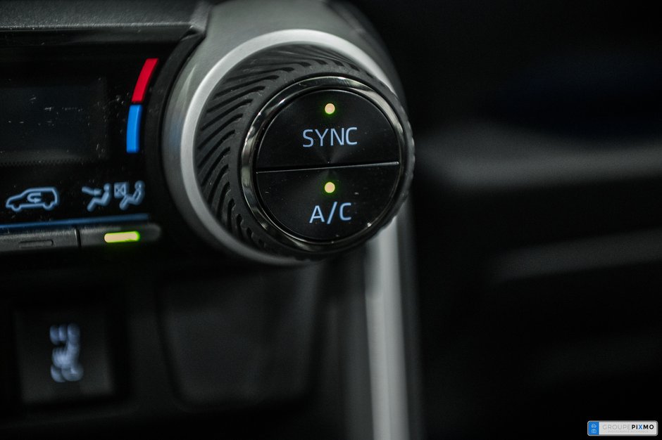 2023 Toyota RAV4 Prime XSE/AWD/PLUG-IN/CUIR/APPLE CARPLAY++-24