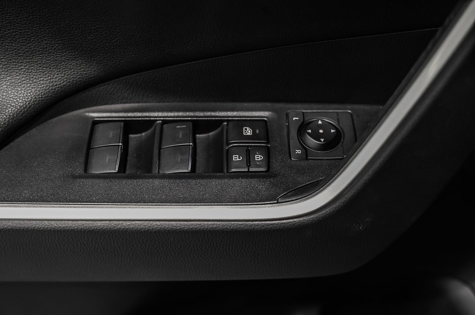 2024 Toyota RAV4 Prime XSE/AWD/TOIT OUVRANT/APPLE CARPLAY++-15