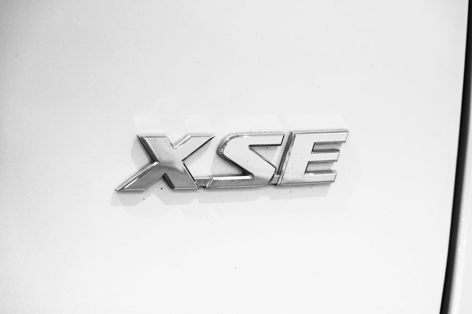 Toyota RAV4 Prime XSE / AWD / CUIR / APPLE CARPLAY / TOIT OUVRANT++ 2024-11