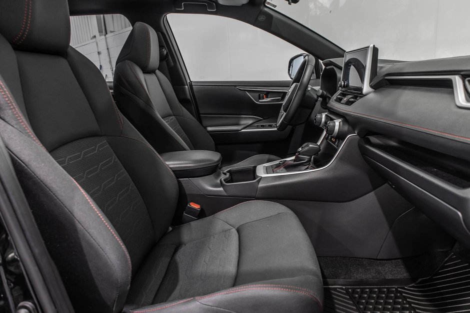 Toyota RAV4 Prime SE / AWD / APPLE CARPLAY / SIÈGES CHAUFFANTS++ 2024-37