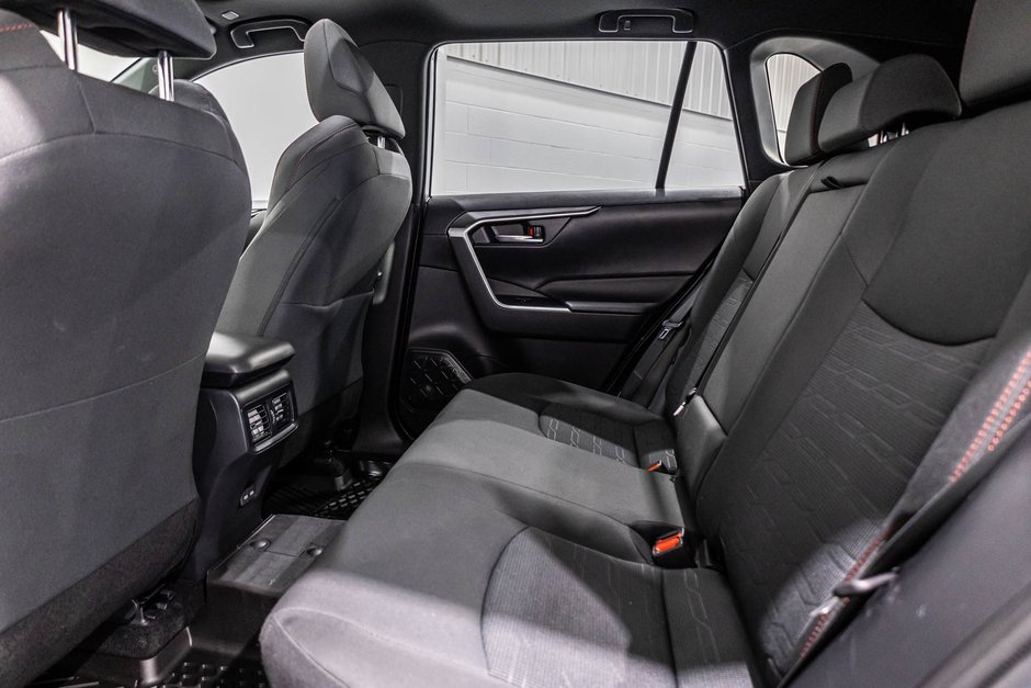 2024 Toyota RAV4 Prime SE / AWD / APPLE CARPLAY / CAMERA DE RECUL +++-31