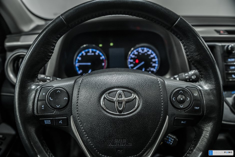 2017 Toyota RAV4 XLE / AWD / CAMÉRA DE RECUL / TOIT OUVRANT++-19